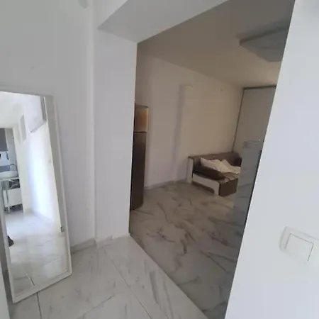 Lateraln Marina New Apartment